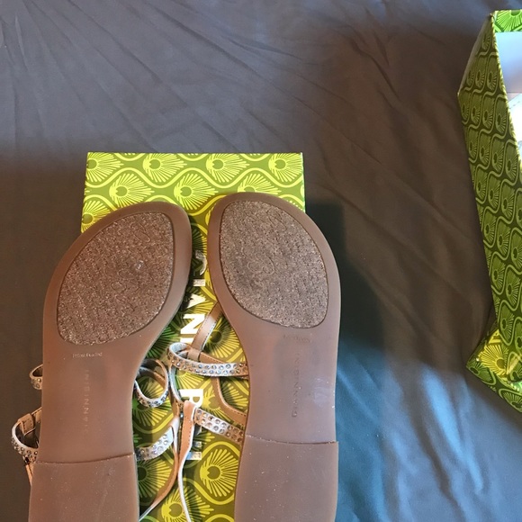 Gianni Bini  Sierra Tan Sandals - Picture 7 of 8